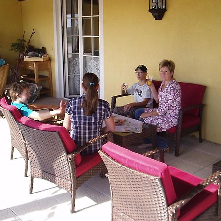 Gaestehaus Haagen Bad Waltersdorf Ngoại thất bức ảnh